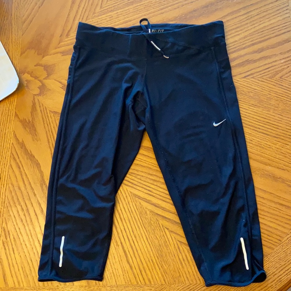 Women’s Nike leggings